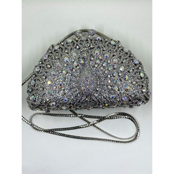 STUNNING Mission Peacock Bling Purse, has beautiful silver chain,Fairy,Queen - Picture 2 of 7